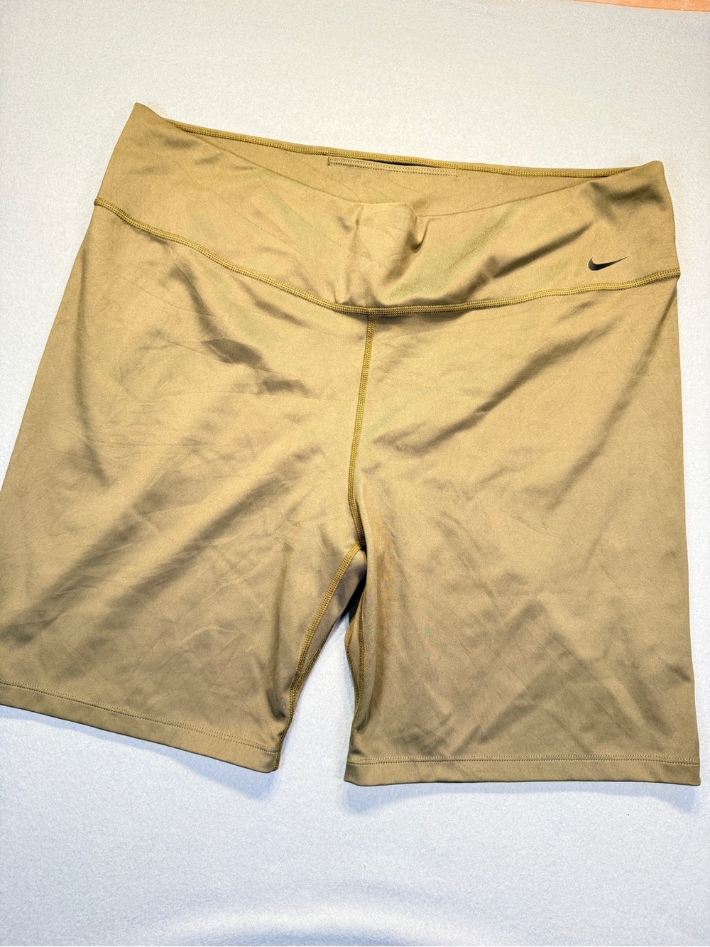 Nike Women's Olive-Toned High-Rise Bike Shorts